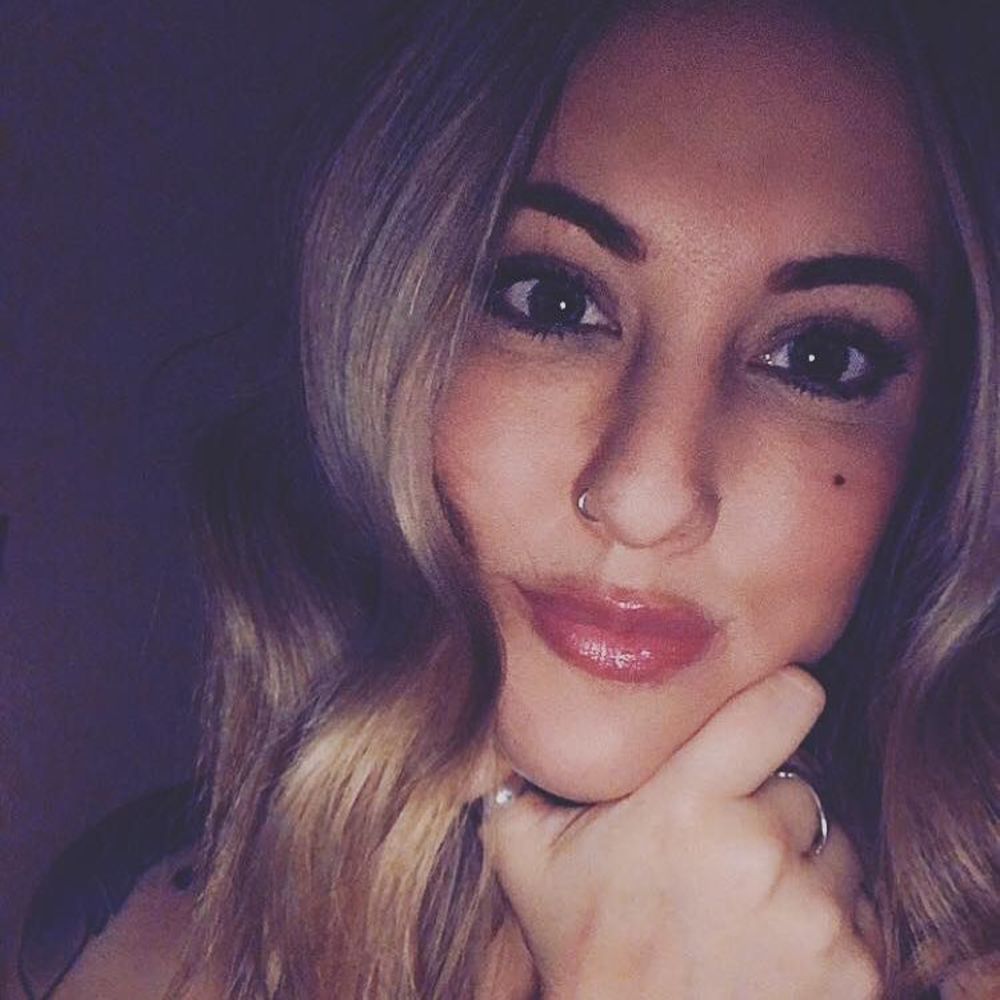 Meet your Posher, Candace